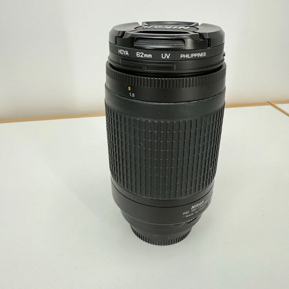 70-300mm AF Nikon Black Telephoto Zoom Lens with Caps & Hood